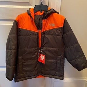 North Face Reversible puffer. Boys small (7/8)